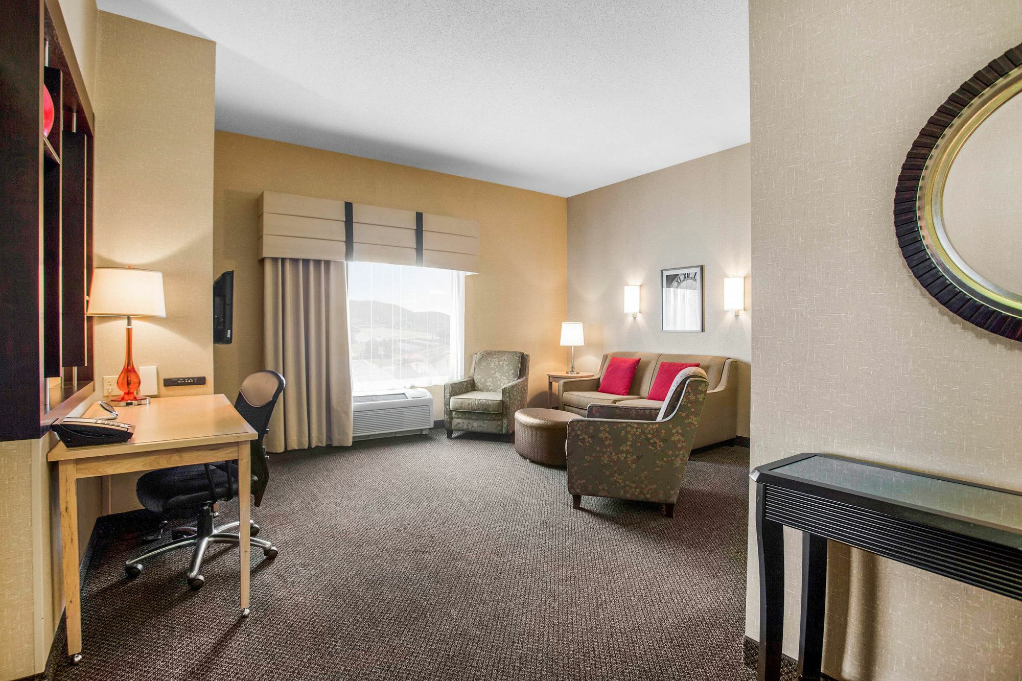 Springhill Suites By Marriott Roanoke Dış mekan fotoğraf